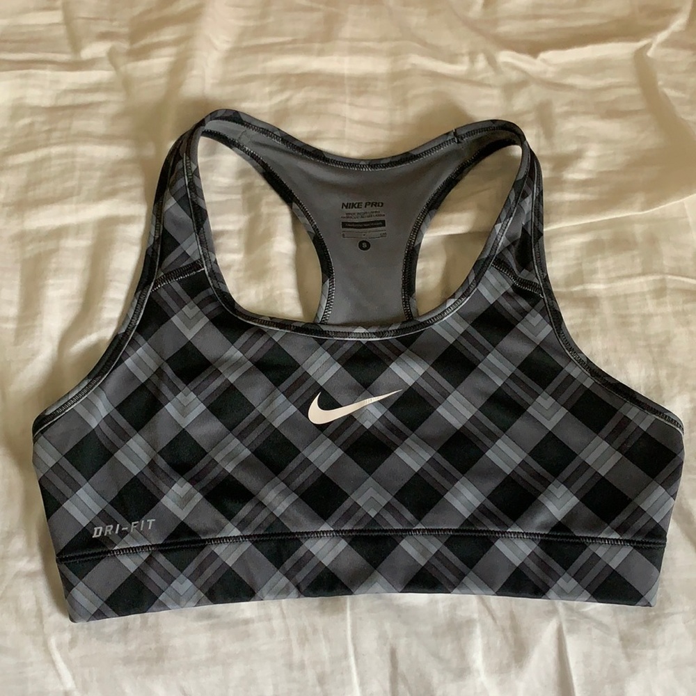 Nike sports bra